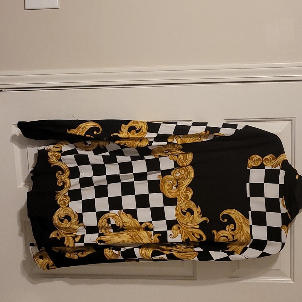 Shirt - Picture 3 of 3